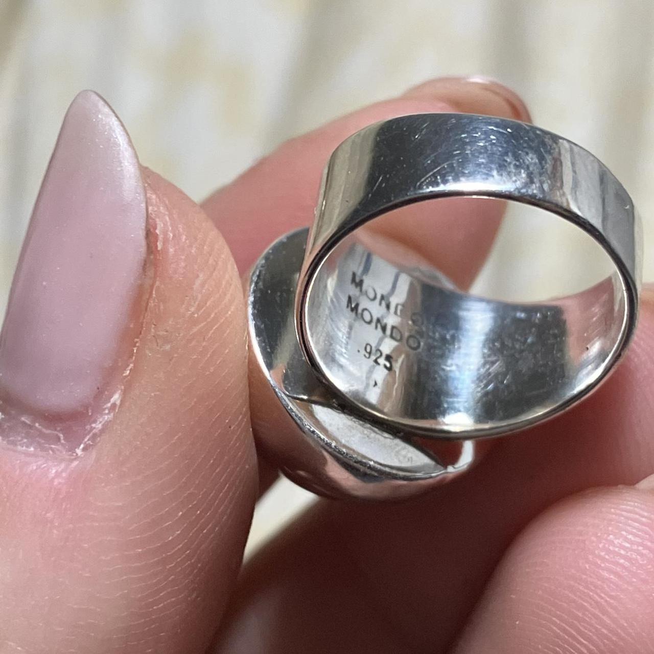 Mondo Mondo Mood Ring. size 3. 925 sterling silver.... - Depop