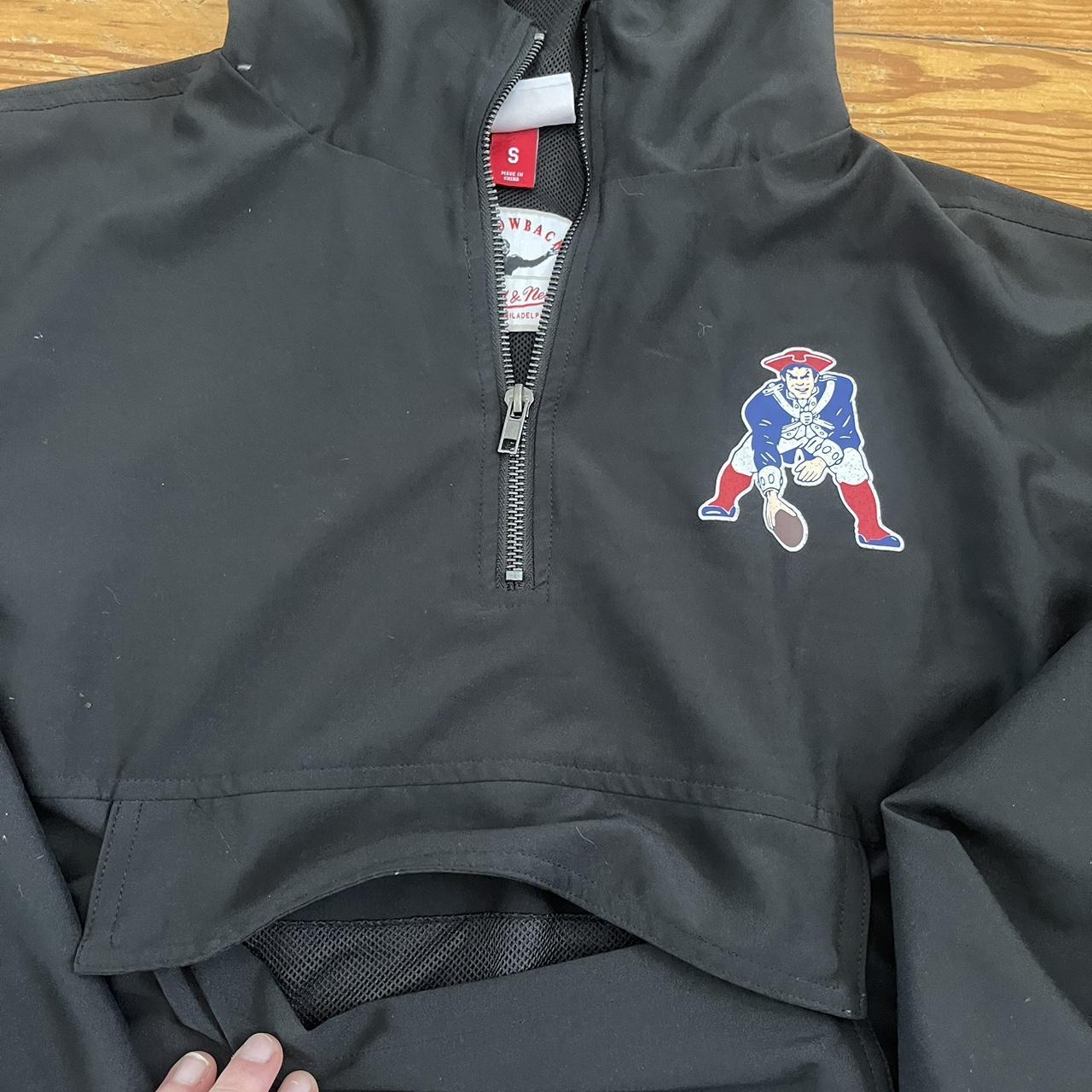 Mitchell & Ness New England Patriots Hoodie #depop - Depop