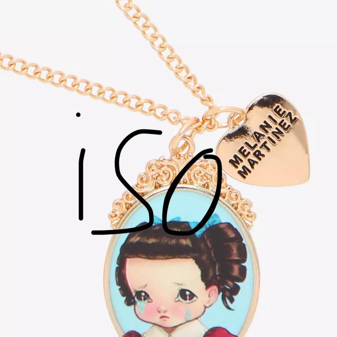 Melanie Martinez pacify her necklace deals