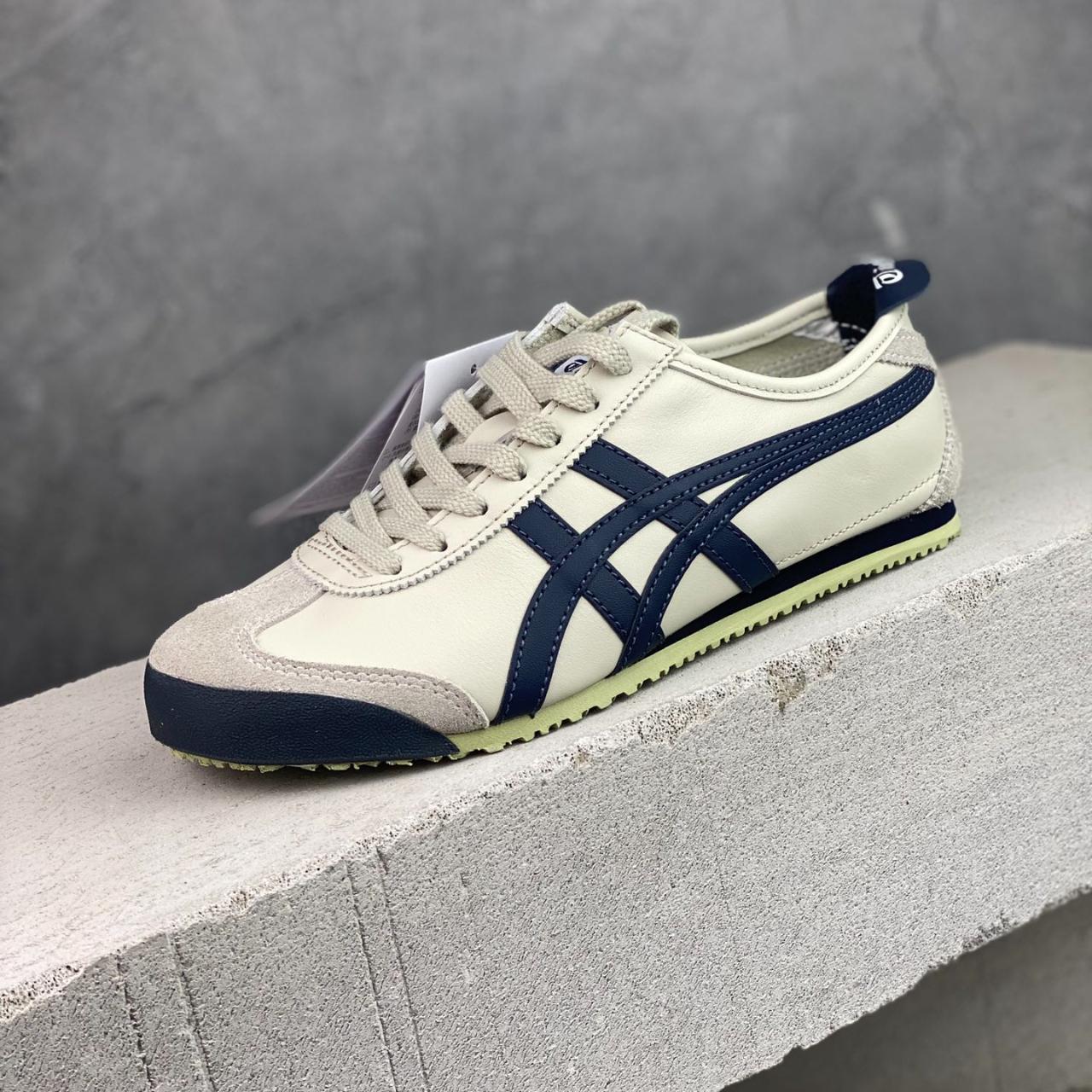 Women s Cream and Navy Trainers Onitsuka Tiger