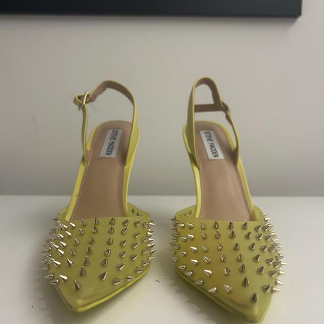 セール❗新品【定価5万円】STEVE MADDEN ビジュ+シルクピンクミュール セール❗新品【定価5万円】STEVE MADDEN ビジュ+シルクピンク