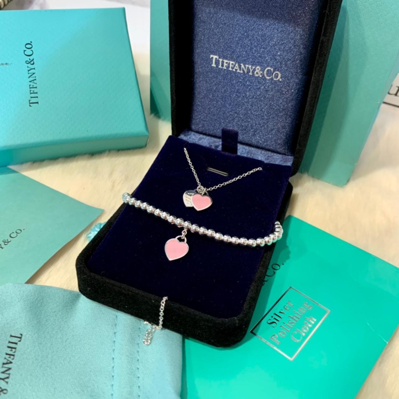 Tiffany Hand classic pink Double Heart bracelet