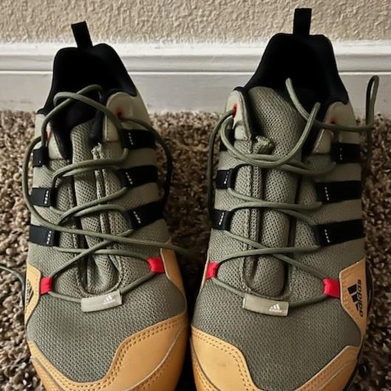 Brand spankin new Adidas Traxion Swift R3 GTX