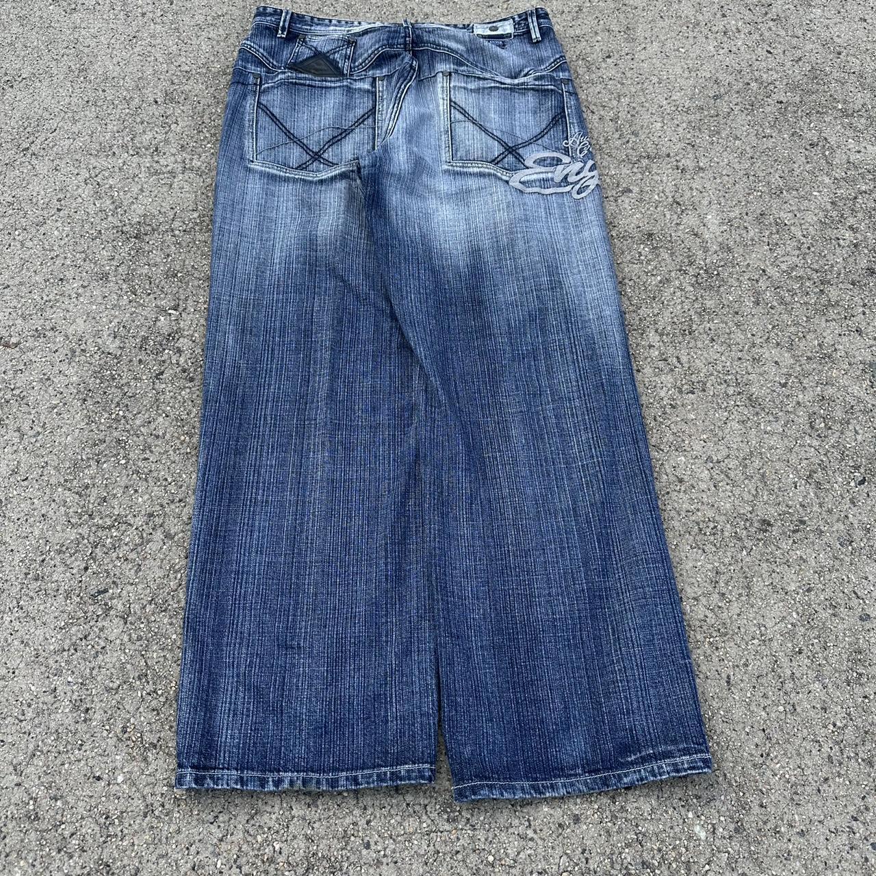 item listed by jswngg