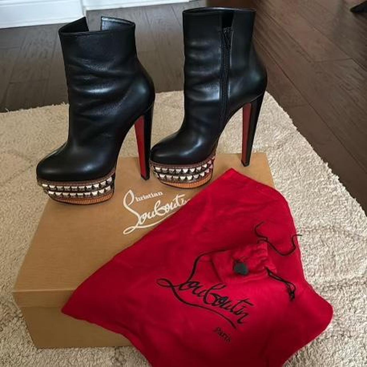 Christian louboutin trapeurdekoi best sale