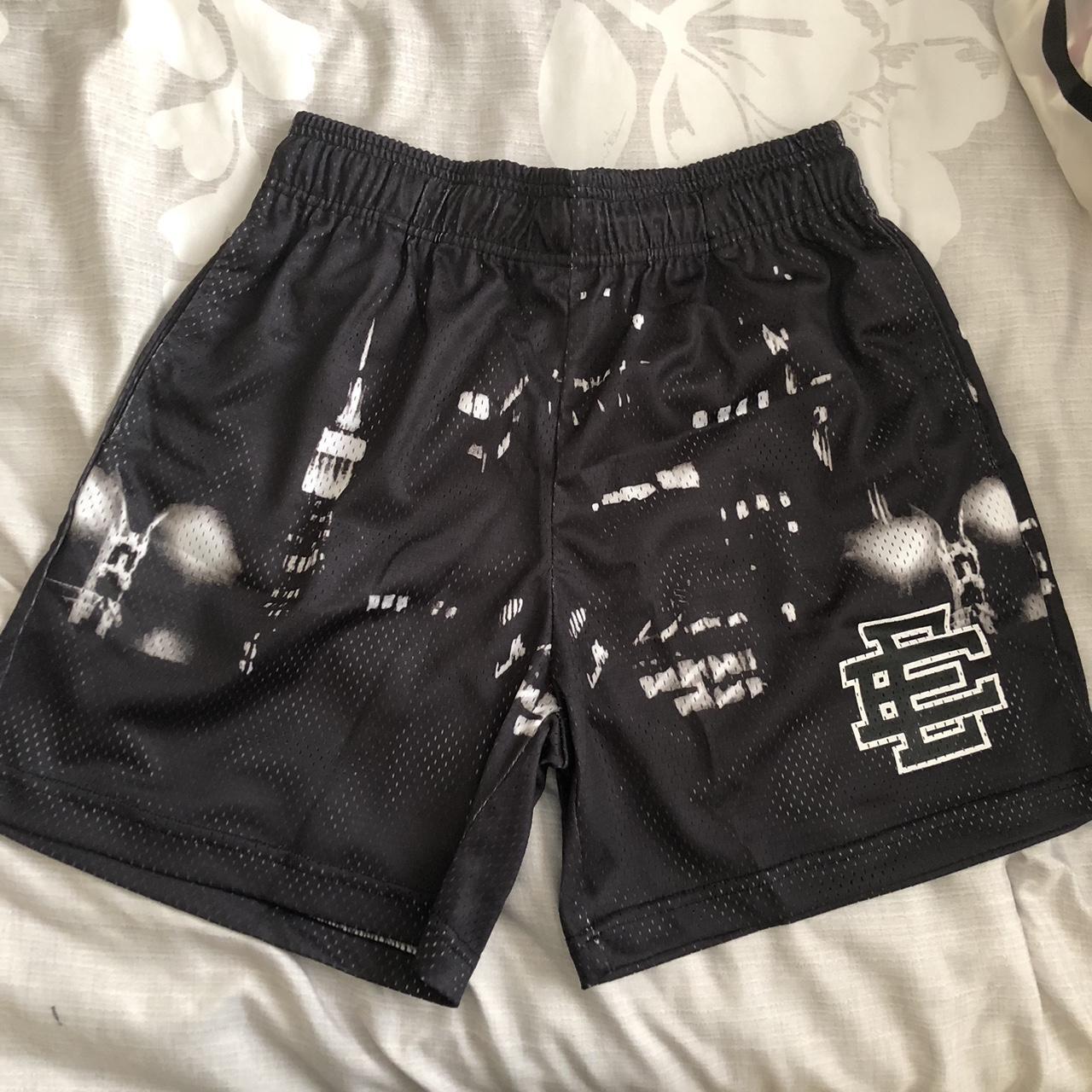 Eric emanuel black white skyline on sale short