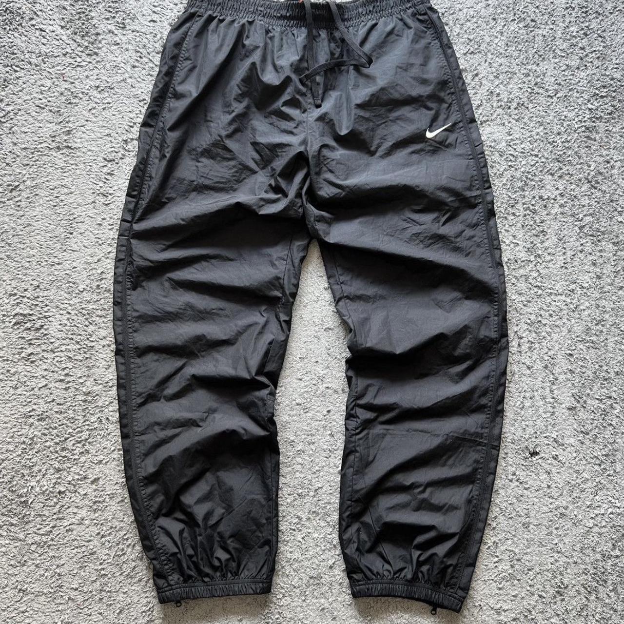 nike nylon joggers mens