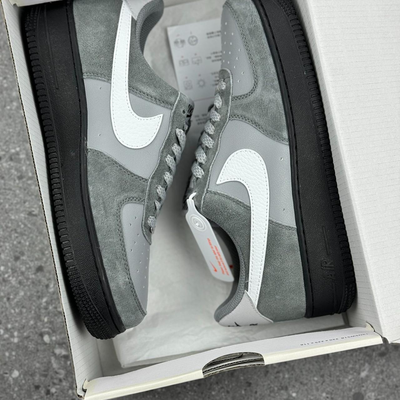 black and grey forces