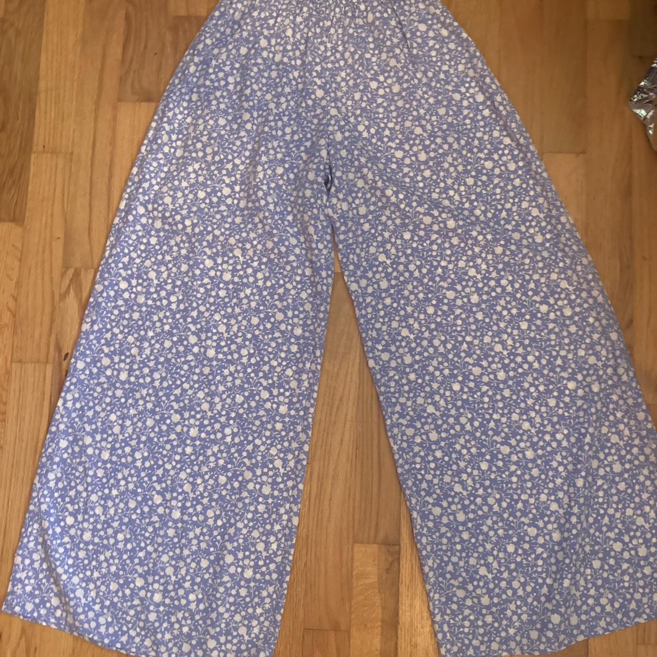 item listed by norababoraaa