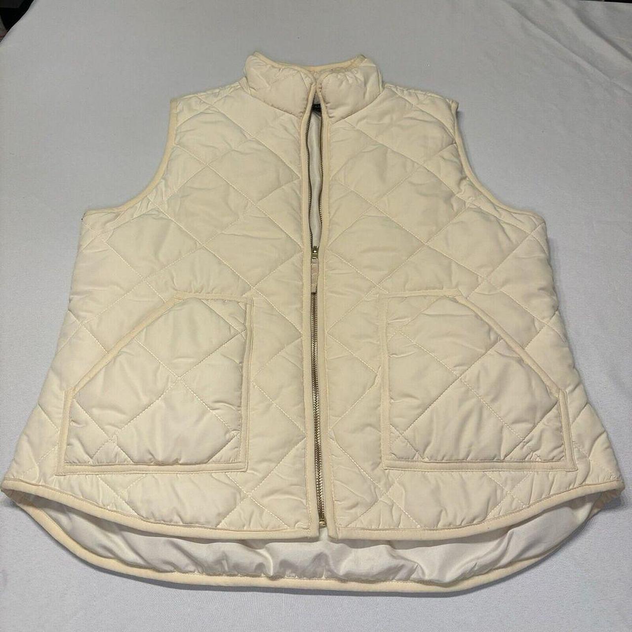 J.Crew Mercantile Women s Cream Quilted Puffer Vest. Depop