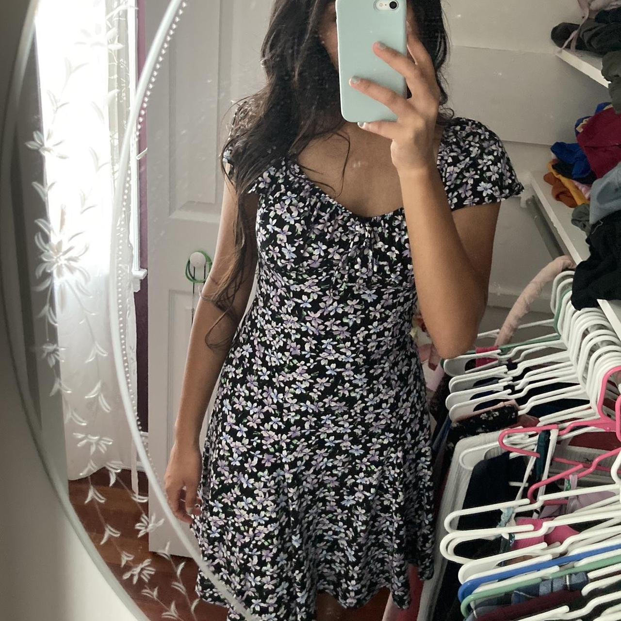 black floral dress from macys comfy material and. Depop