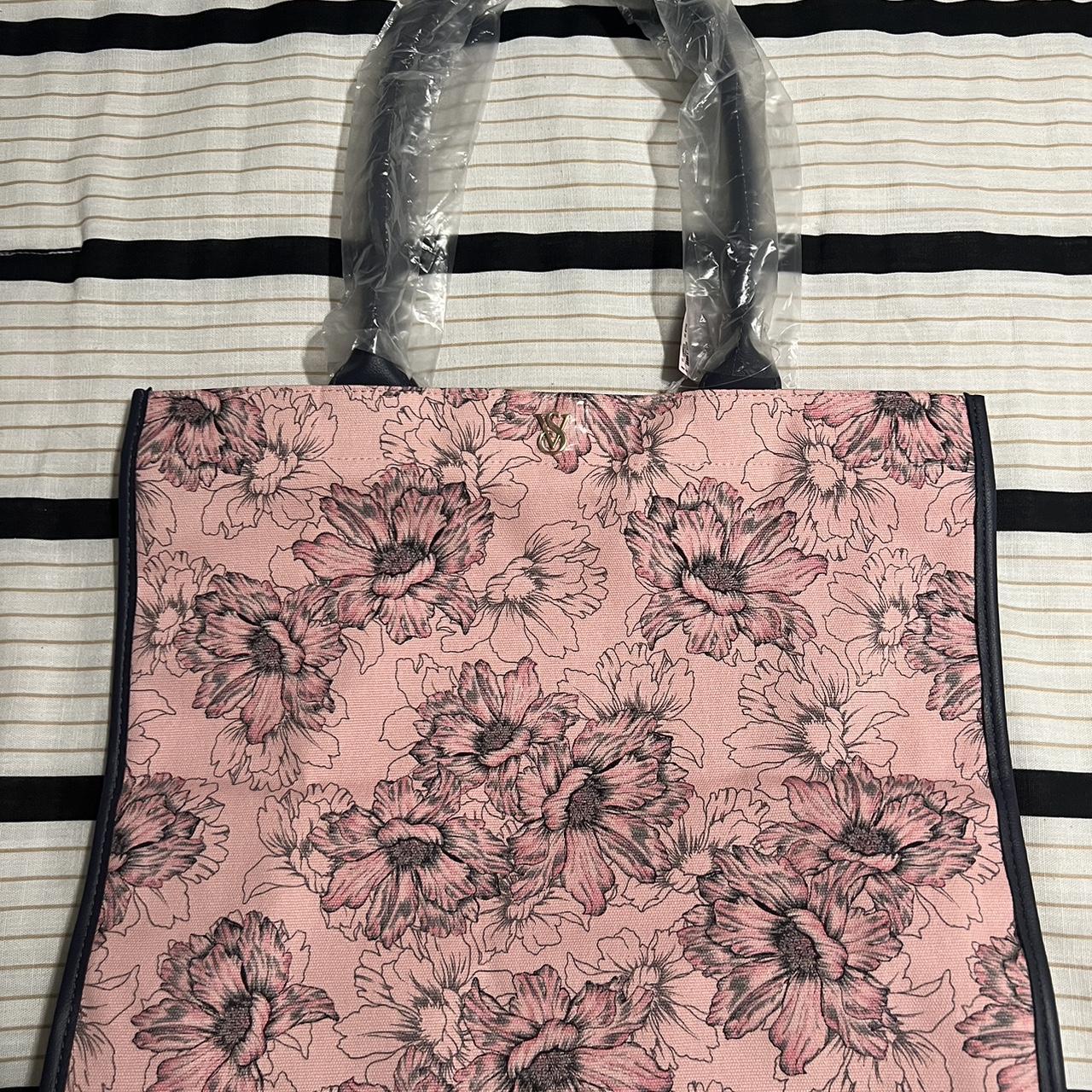 Pink and black floral tote bag #victoriasecret #summer | Depop