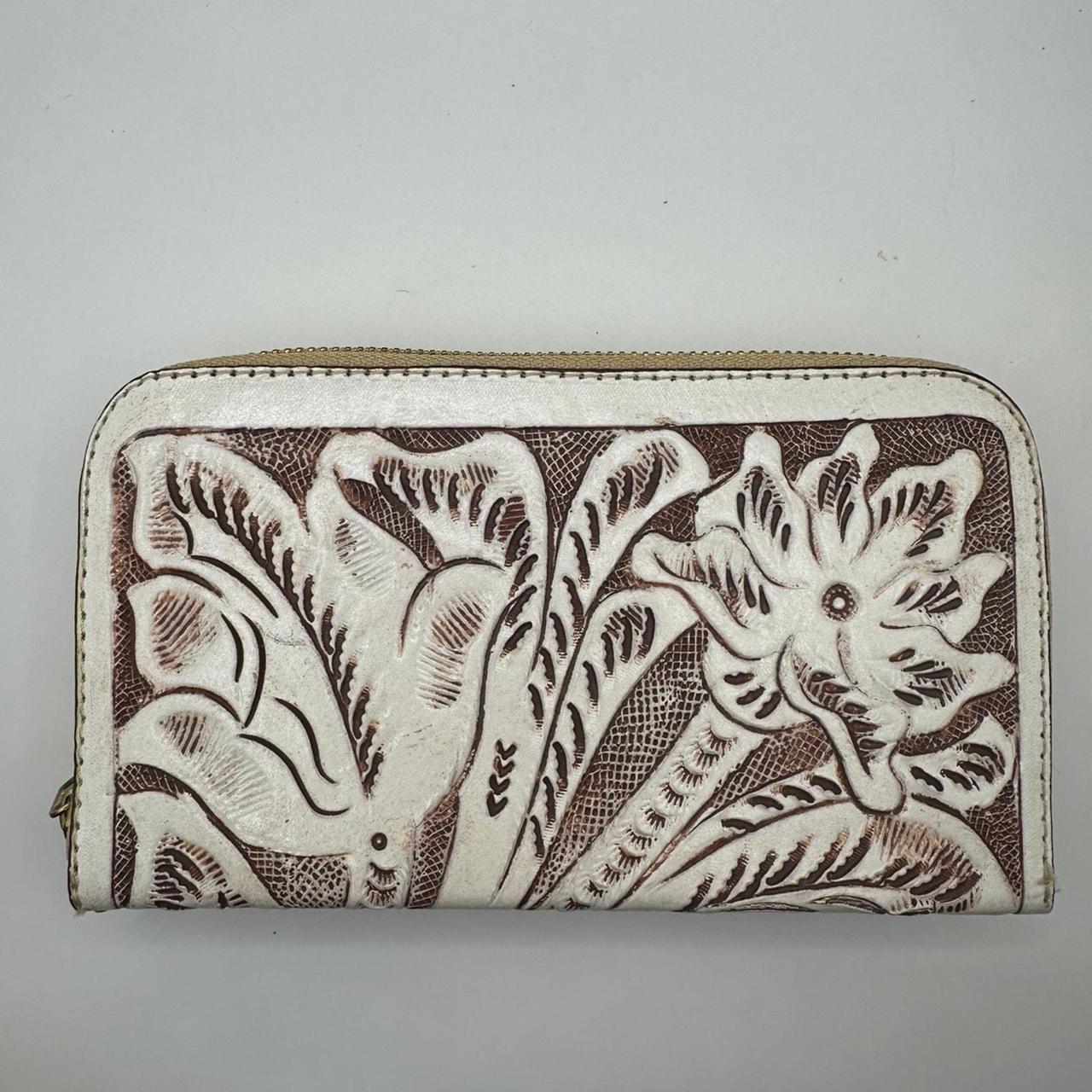 Source Unknown Women's Wallet - Cream/Brown – Wom… - image 1
