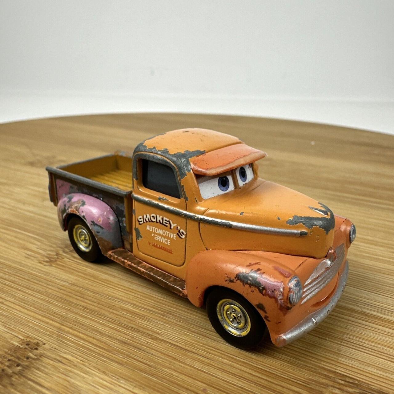 Cars 3 smokey diecast online