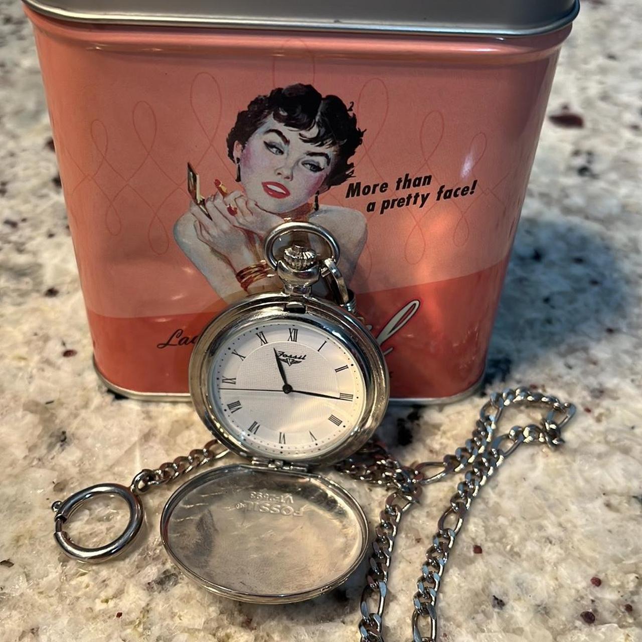 EUC vintage Y2K Lady Fossil Pocket Watch model. Depop