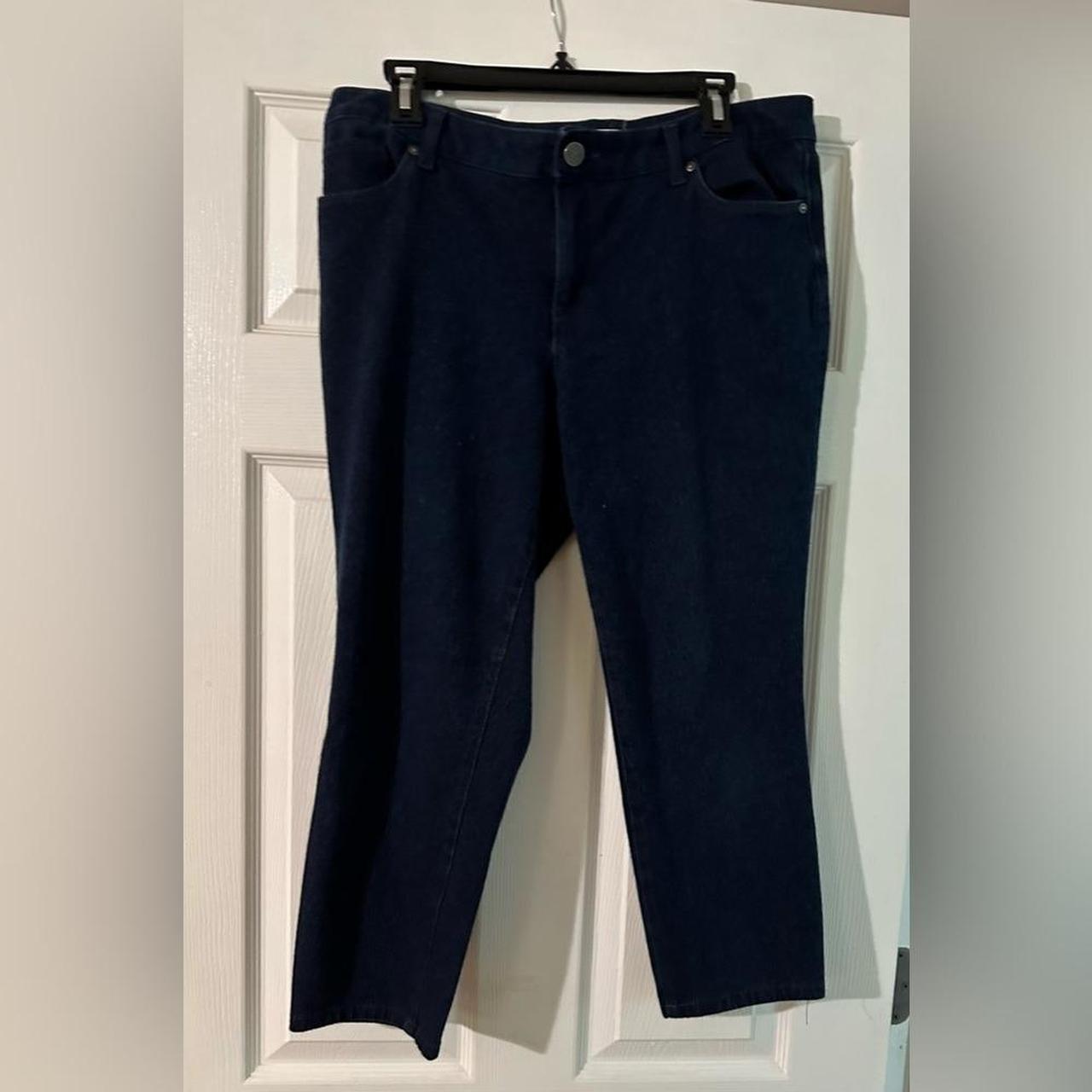 Style & Co Women's Jeans - Blue - 14 – Style & Company crop low rise Condition: …