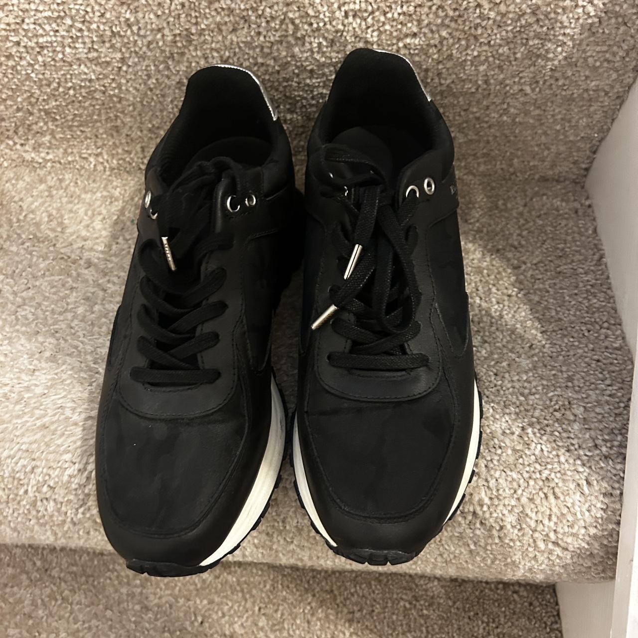 Black camo Tommy mallet trainers Size 7 almost... - Depop