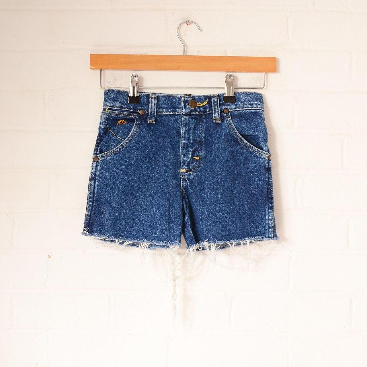 Wrangler Women's Blue Shorts | Depop