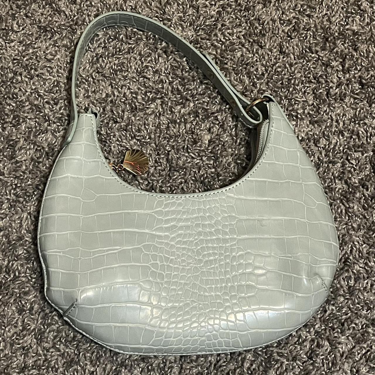 item listed by ashlanreese