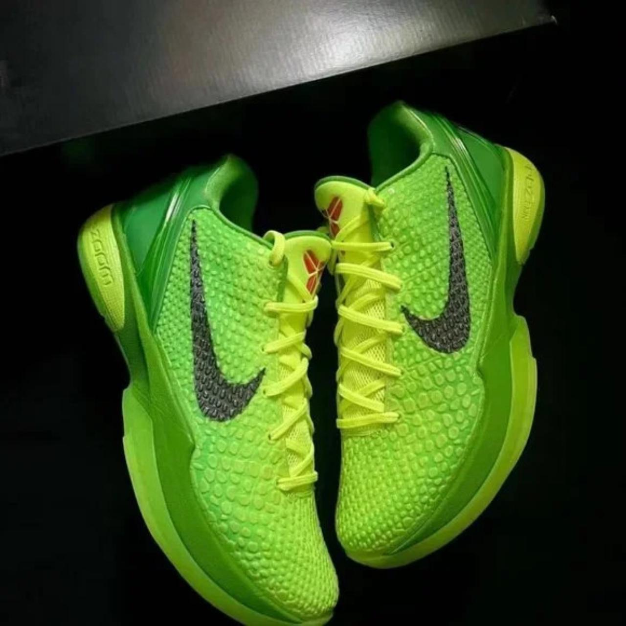 Nike Kobe 6 Grinch new never worn comes with box - Depop