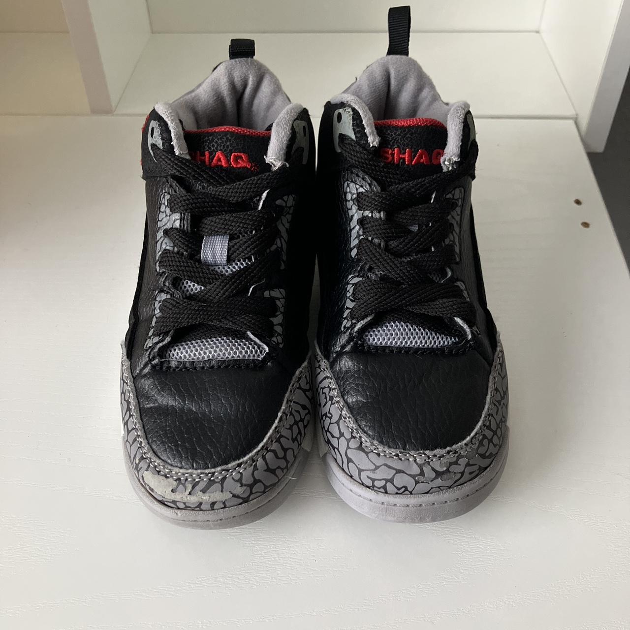 Lightly Used Shaq Basketball Shoes in Black Gray