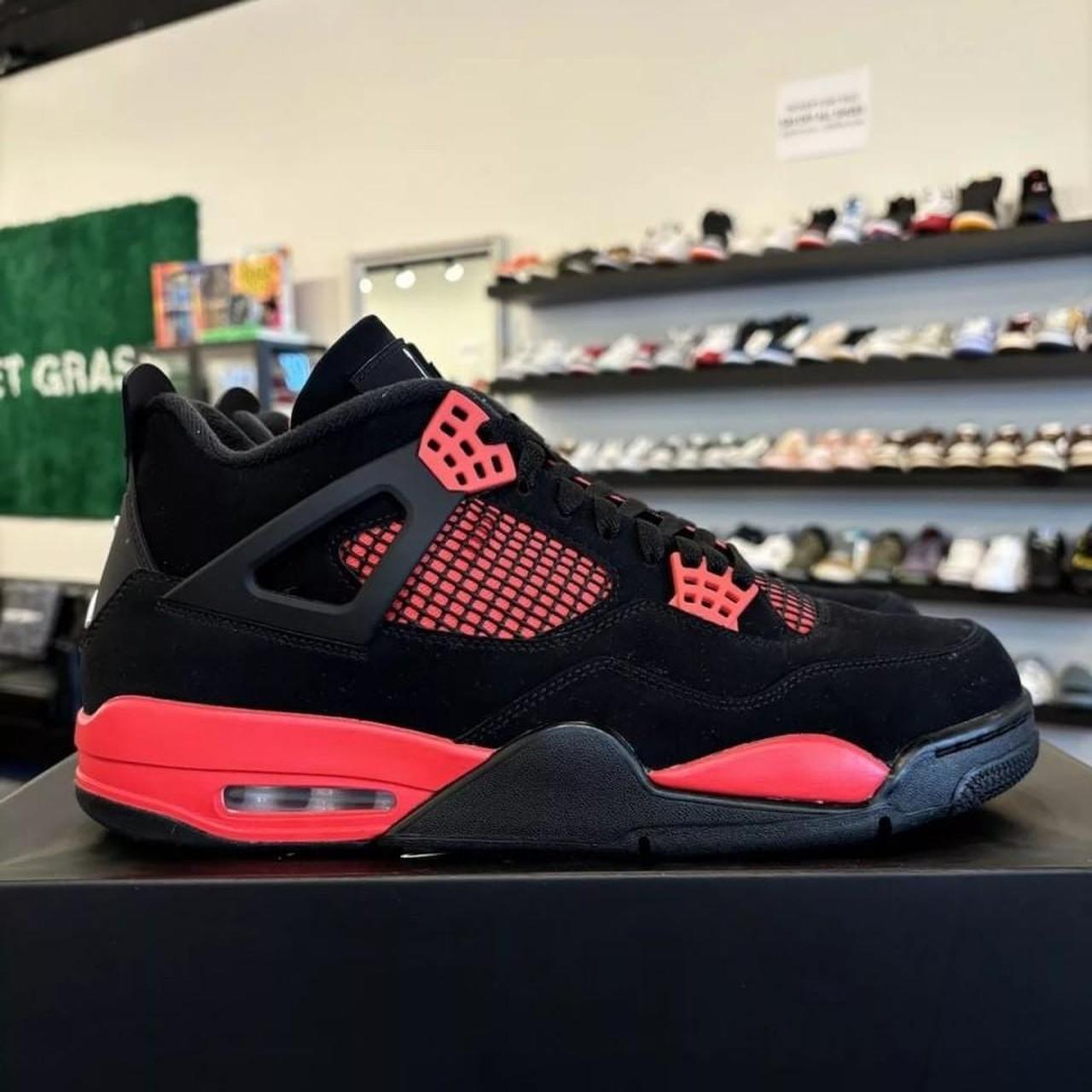 jordan4 red thunder