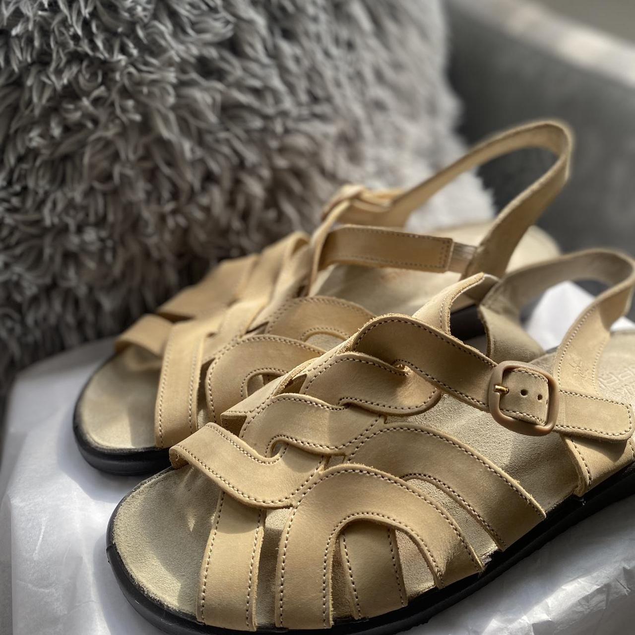 Clarks Springers Tan Sandals Good Condition W Depop