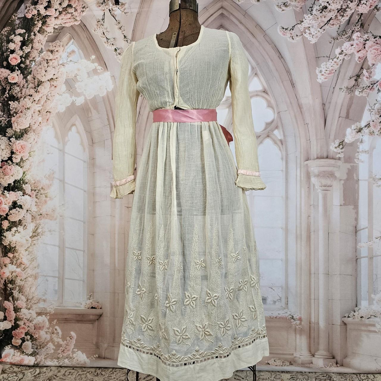 【AMERI】EMBROIDERY SHEER COTTON DRESS　M Ameri（アメリ）の「EMBROIDERY SHEER COTTON DRESS（ワンピース