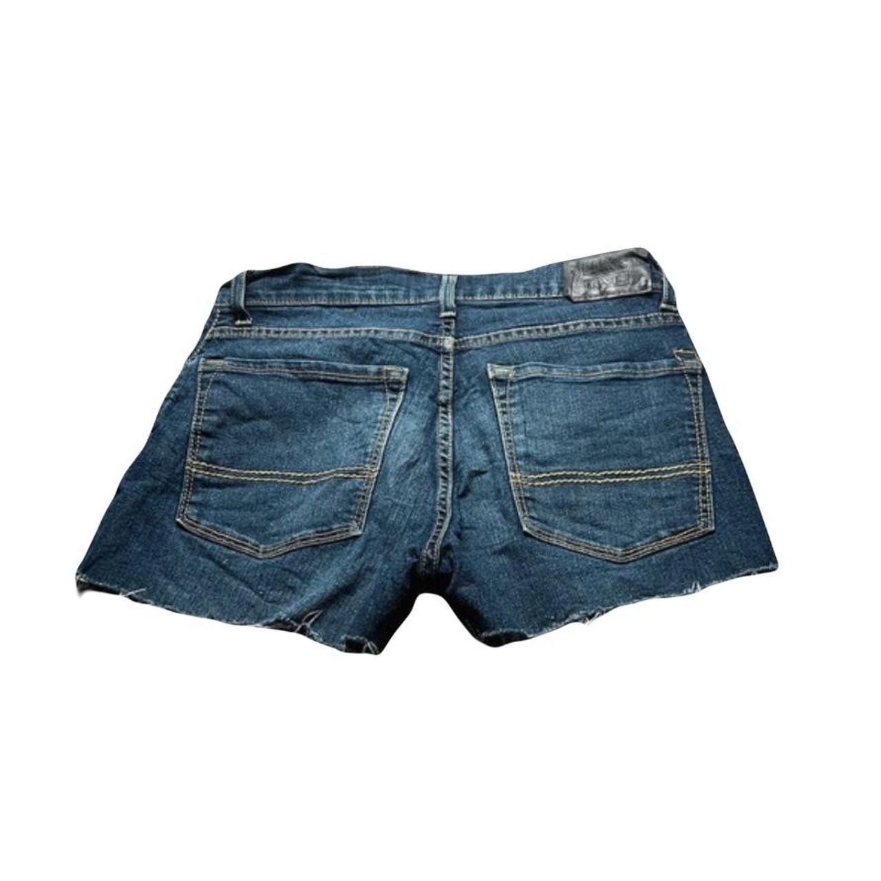 item listed by theatticattire