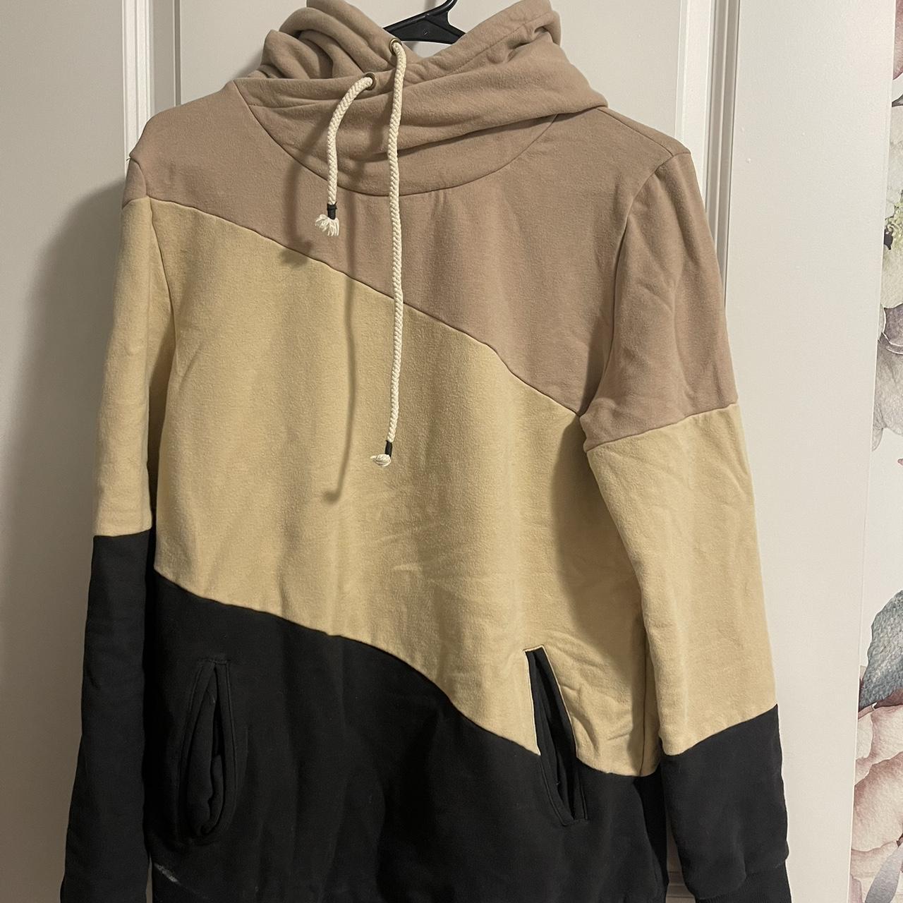 Tan and black hoodie perfect for fall Fitted Depop