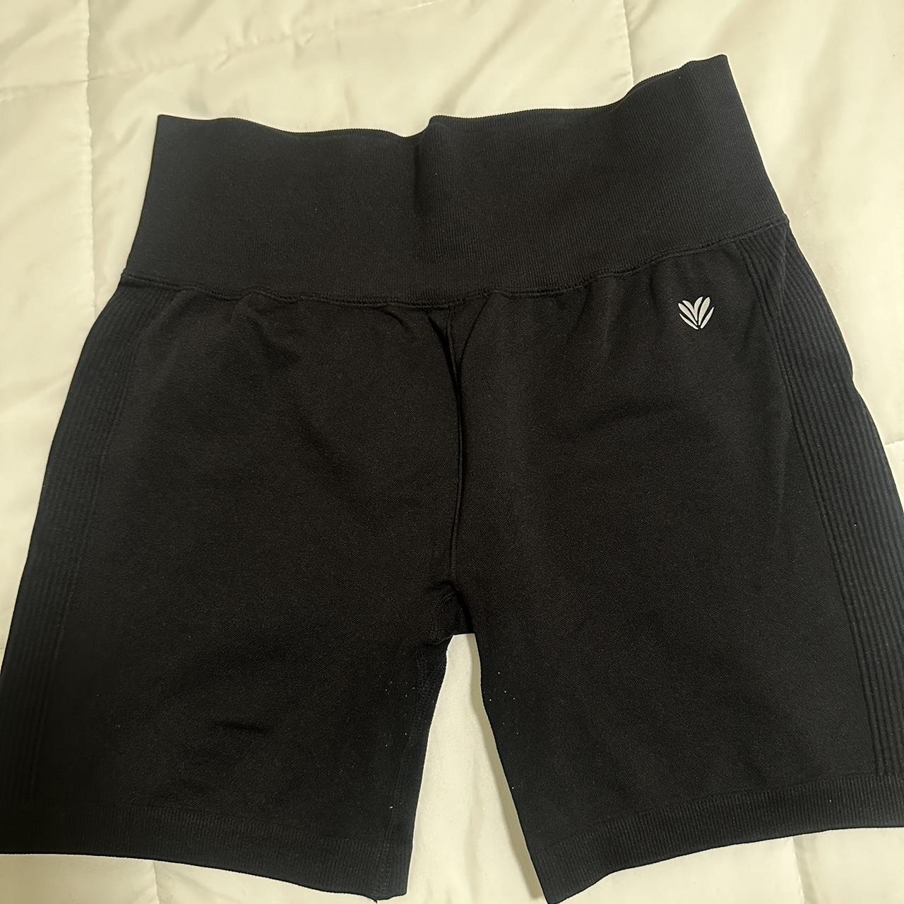 Forever 21 biker shorts Size L Depop