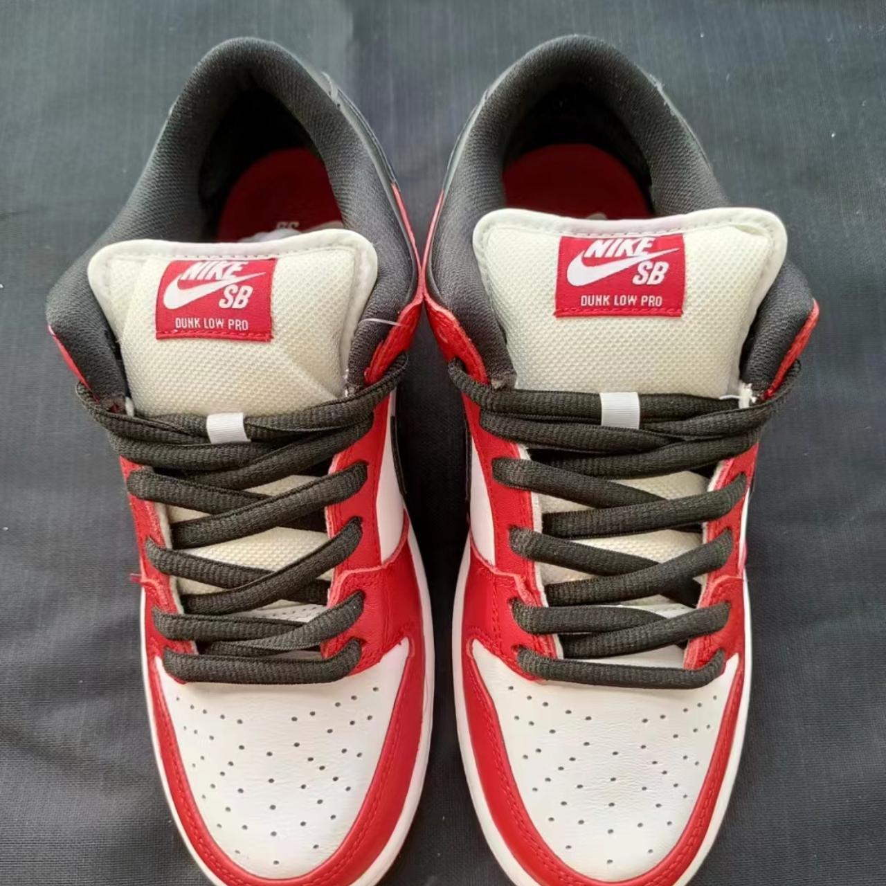 mens nike trainers size 9.5