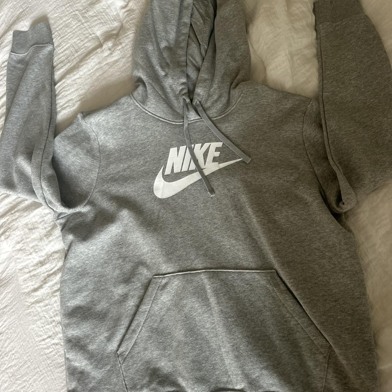 item listed by kendallhoodd