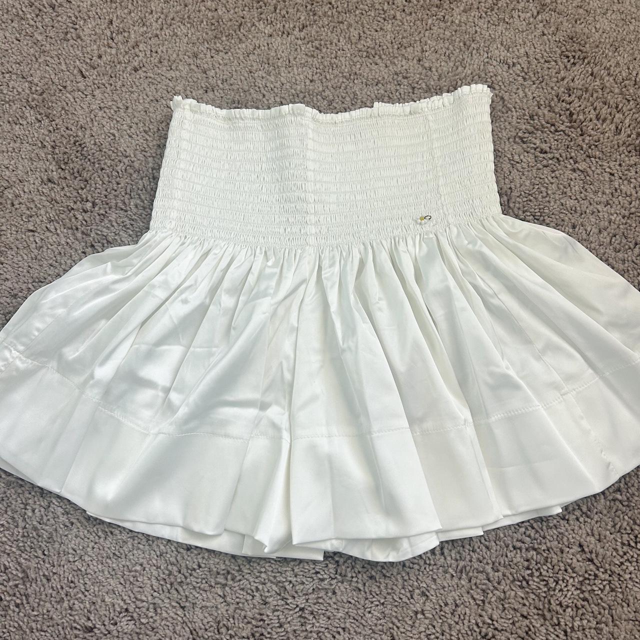 Natural Life Women's Shorts - White - S – natural life shorts in white, size s!