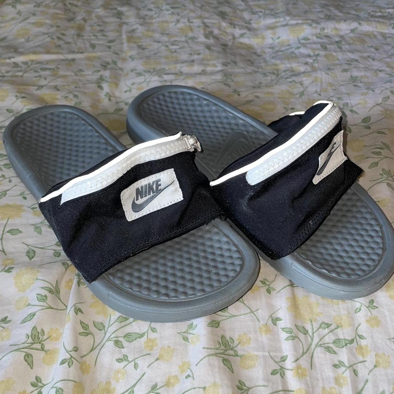 Nike zipper slides Women s 6.5 men s 5 US