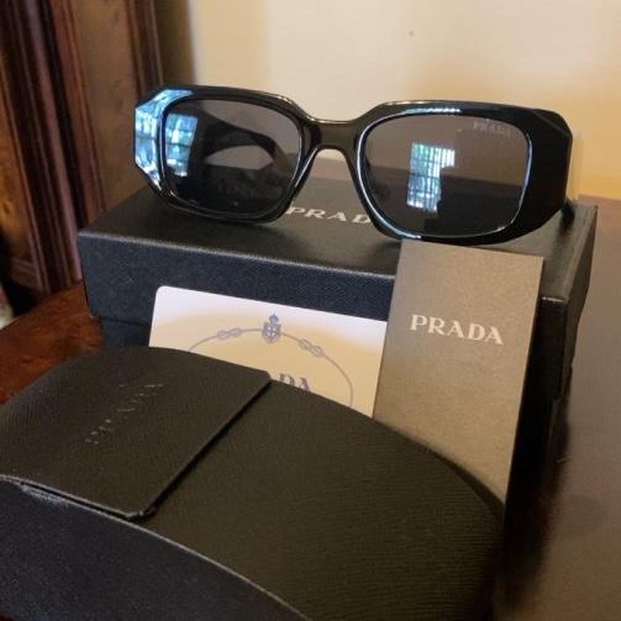 Prada sunglasses for women (negotiable send hotsell offers)