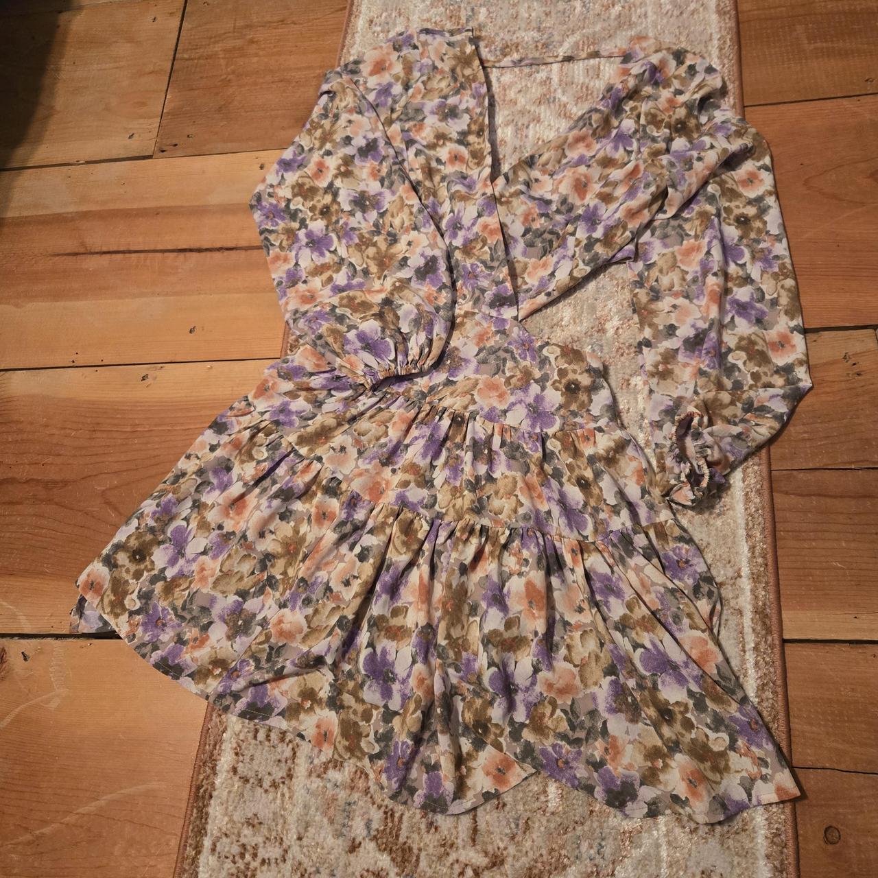 item listed by camryneliza18