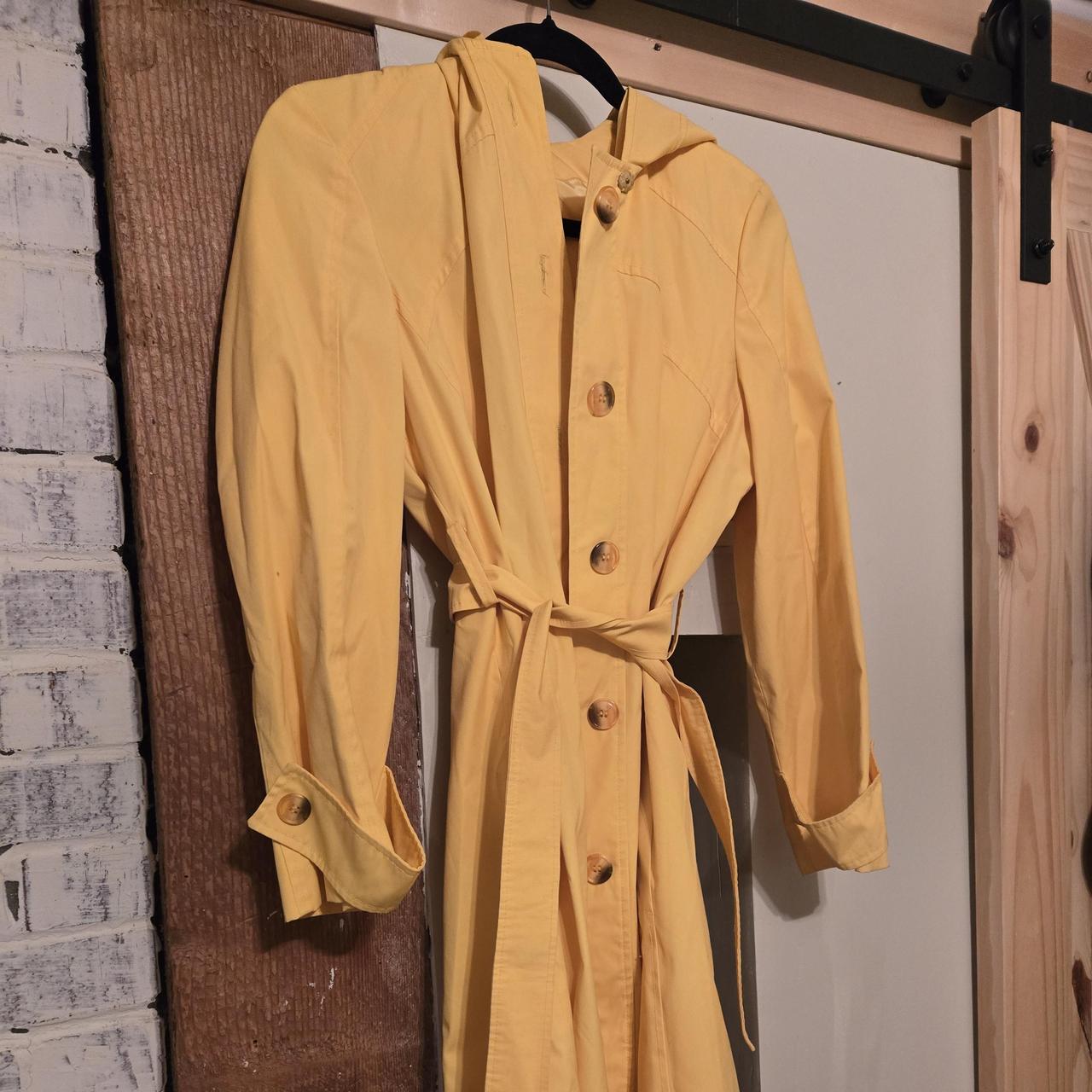 item listed by camryneliza18