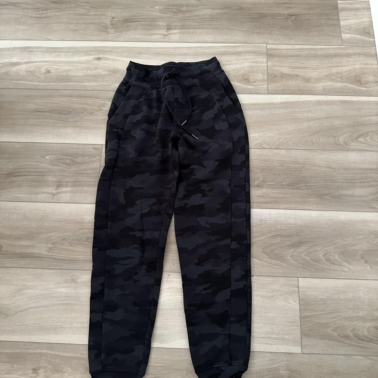 item listed by livharris27