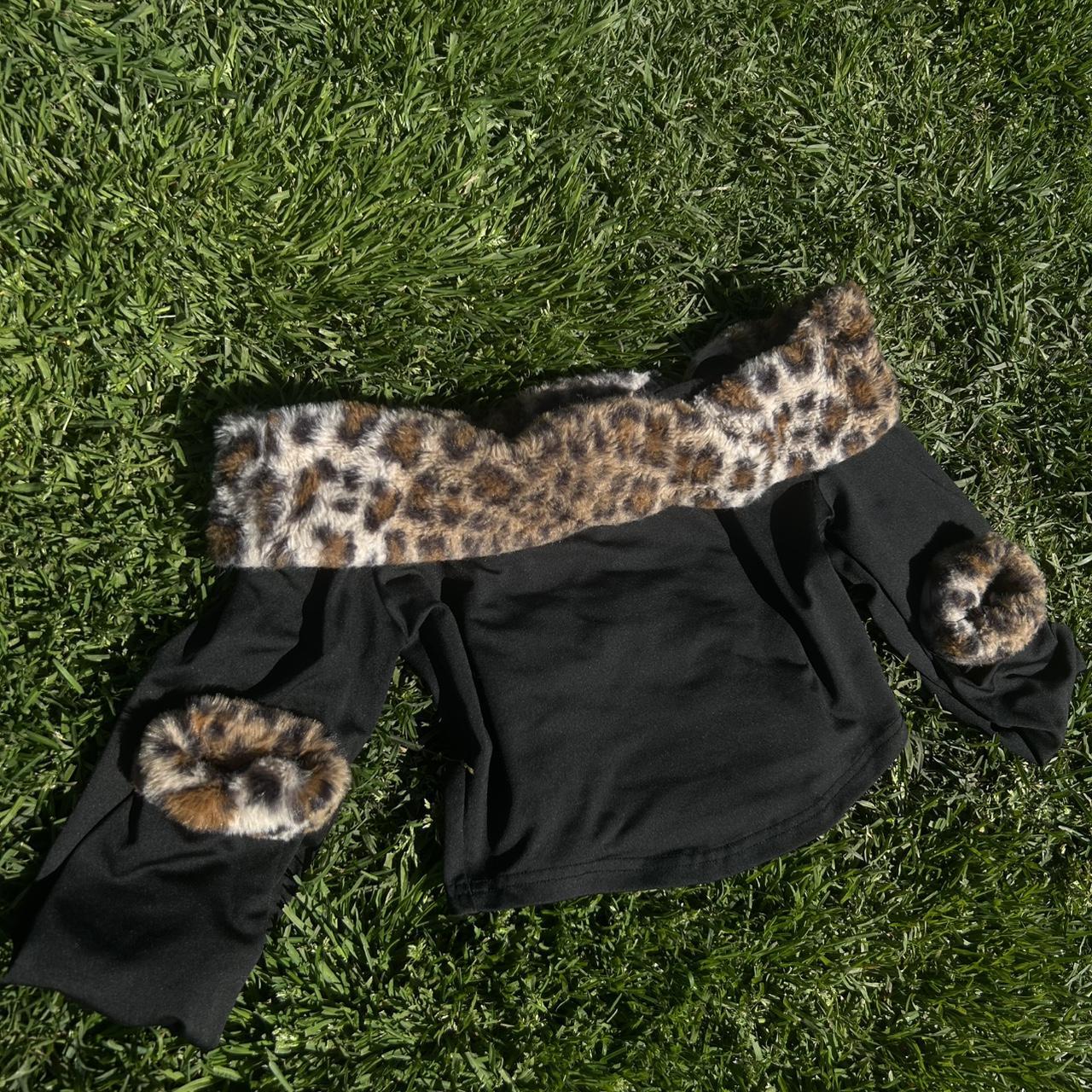 Leopard print-top - Depop