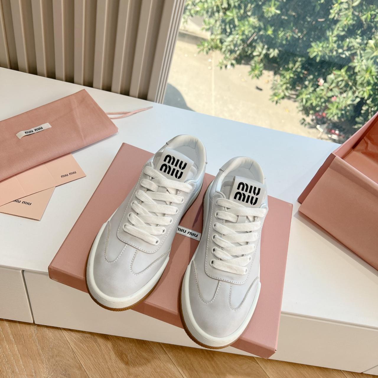 miumiu lace-up platform shoes casual height-up | Depop