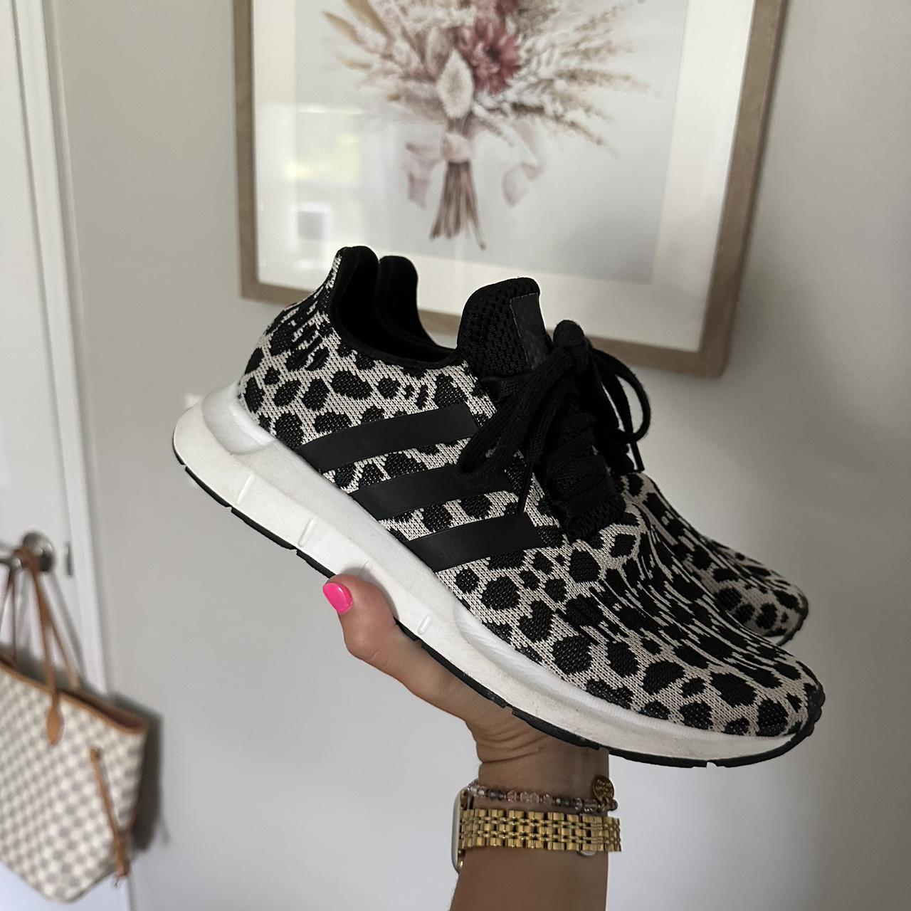 Wmns Swift Run cutiest Leopard Print