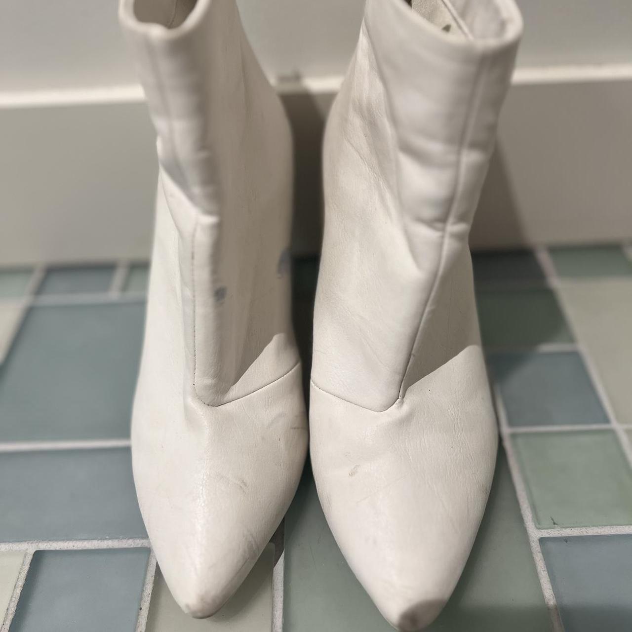 H&M White leather pointed toe wedge mod
