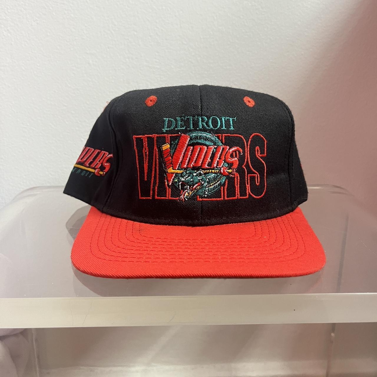 Vintage shops Detroit vipers hat