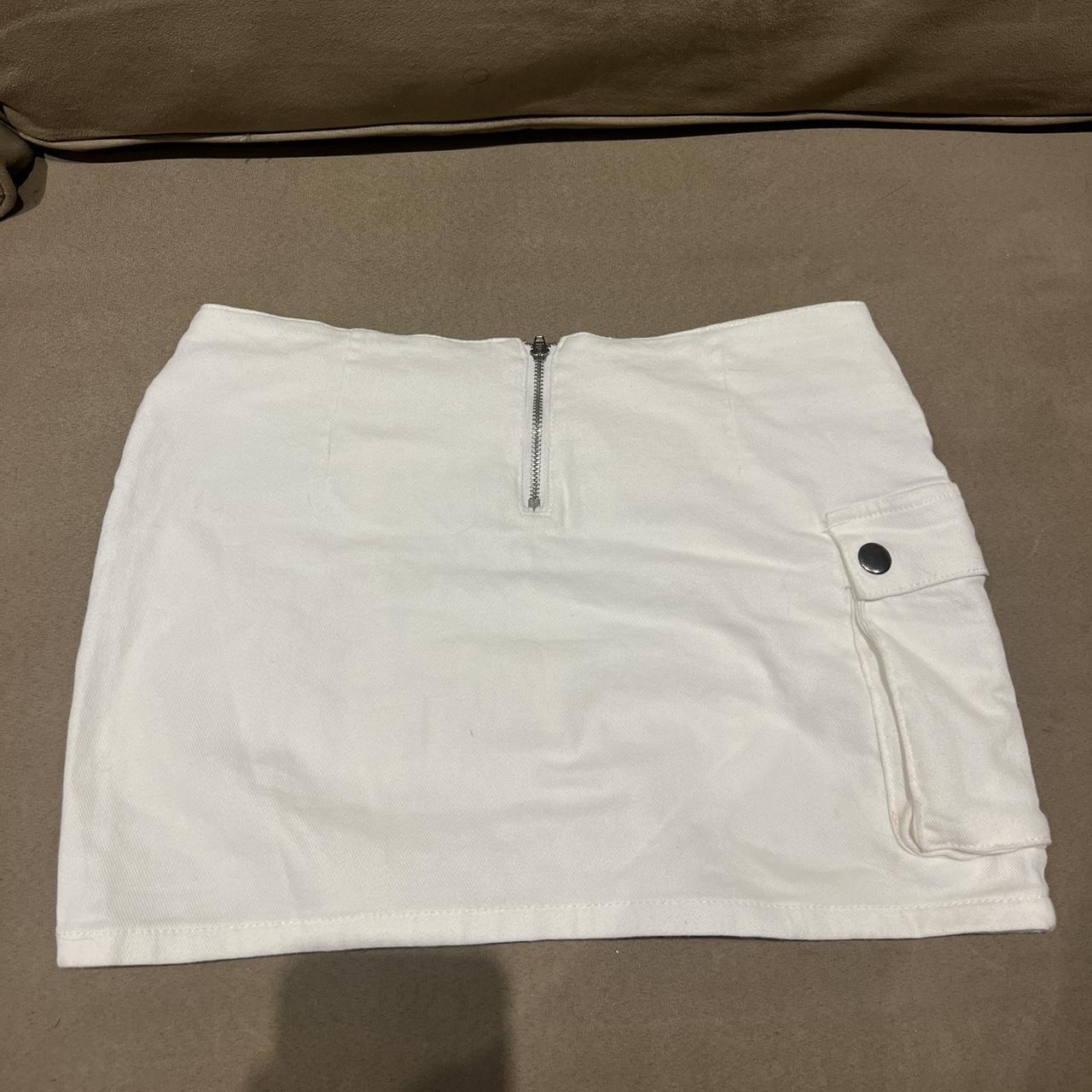 Edikted Women's Skirt - White - M – EDIKTED WHITE… - image 2