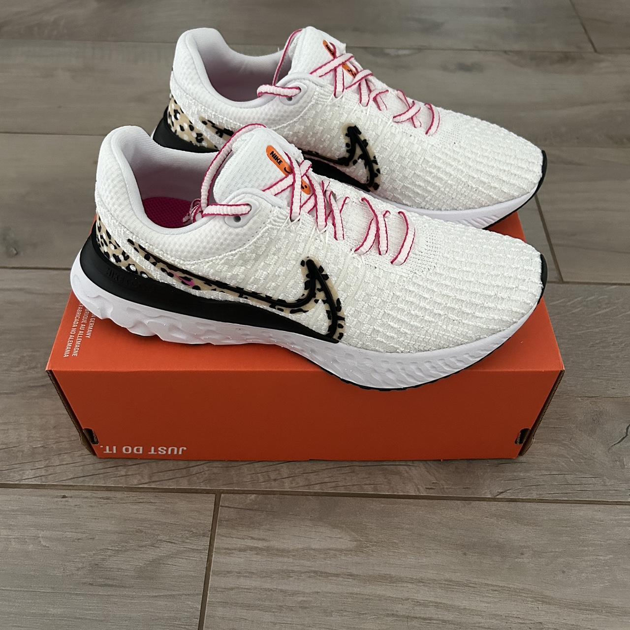 Basket Nike authentique Modele femme de sport React