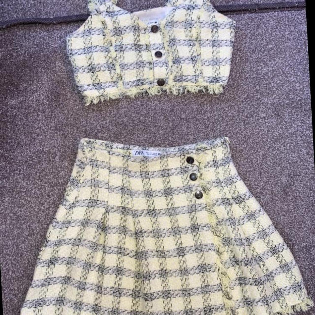 item listed by style_trends