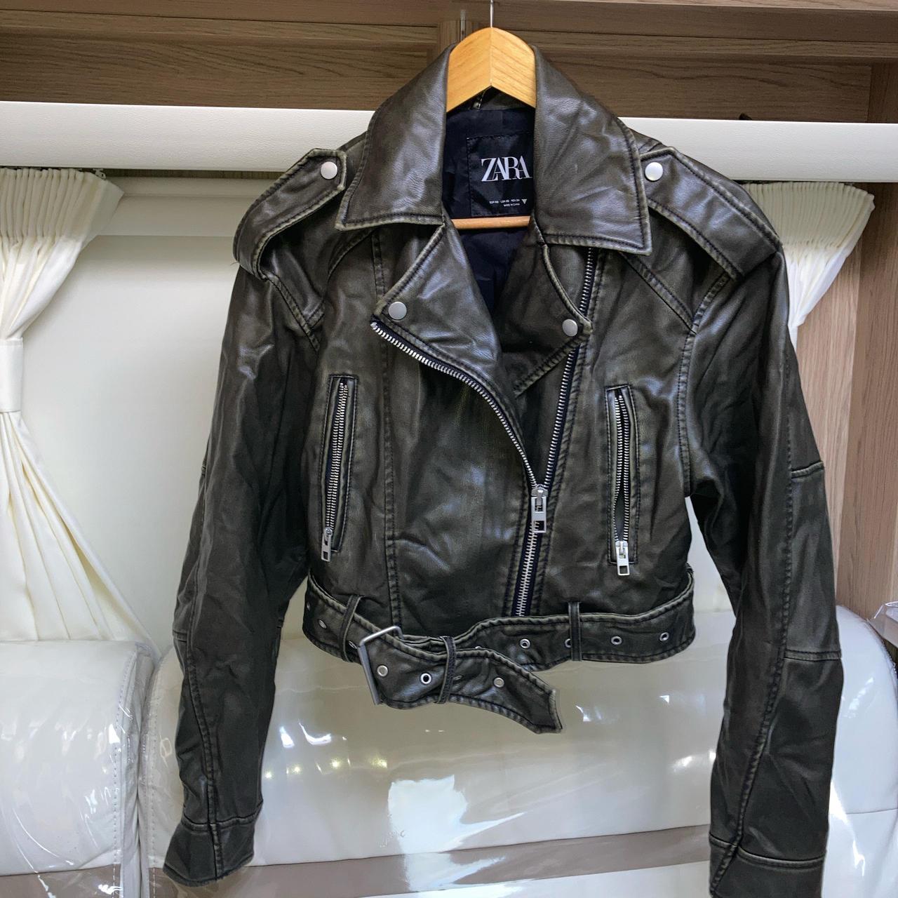 item listed by style_trends