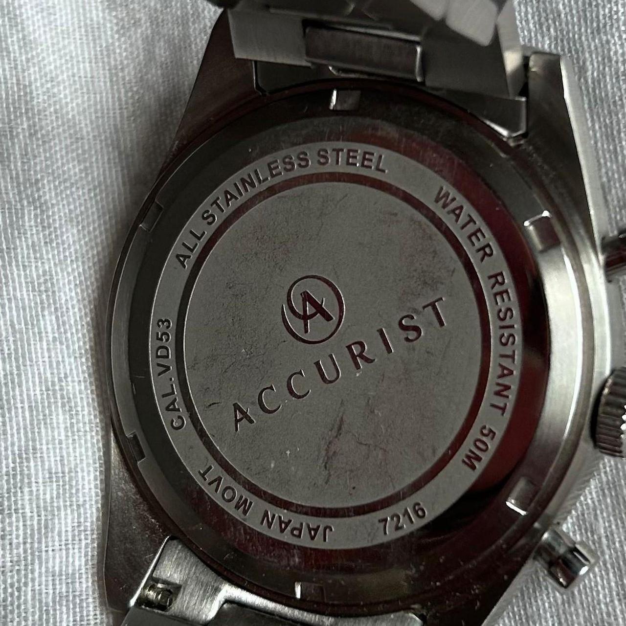 Accurist watch comes with four spare links and all. Depop