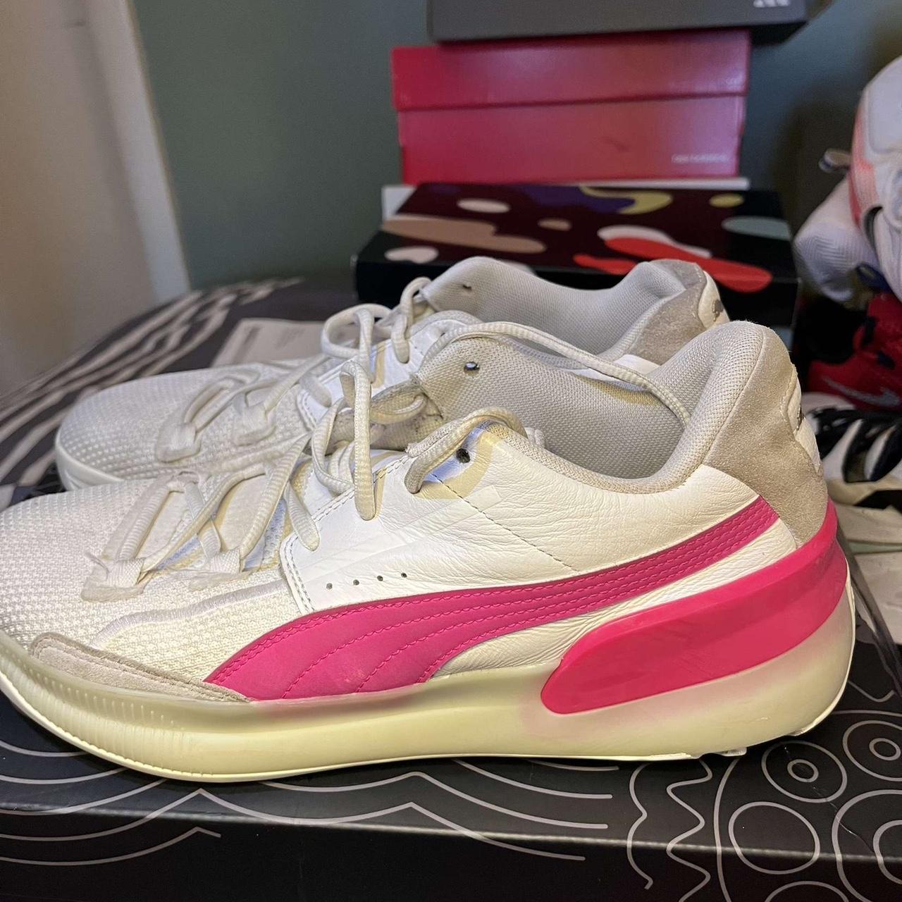 Puma clyde hardwood white pink best sale